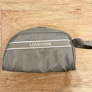 NWOT Travel Toiletries/Makeup Bag